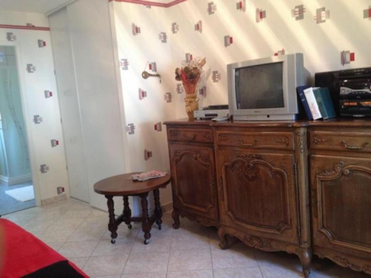 Charmant Gite A Etain, Tout Inclus, Proche Verdun Avec Terrasse Et Parking - Fr-1-585-3 Exterior foto